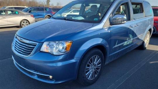 2011 Chrysler Town & Country Limited — Minivan — 145,392 mi — Spotsylvania, VA