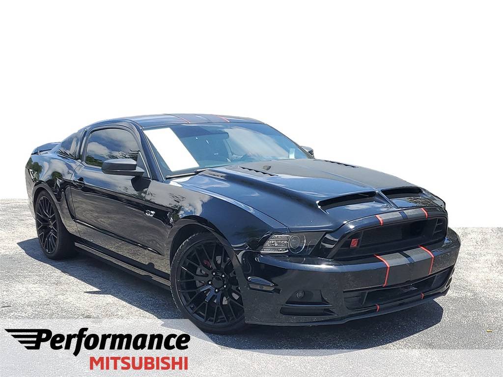 2014 Ford Mustang V6 — Coupe — 96,258 mi — Delray Beach, FL