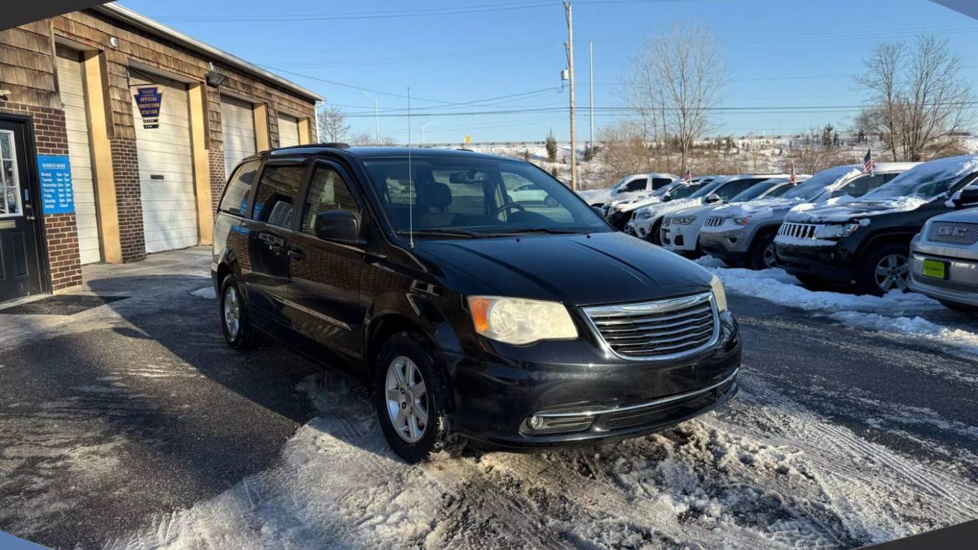 2012 Chrysler Town & Country Touring — Minivan — 56,116 mi — Malvern, PA