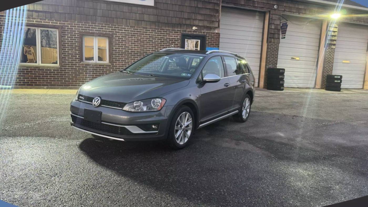 2017 Volkswagen Golf Alltrack SE — Wagon — 86,812 mi — Malvern, PA