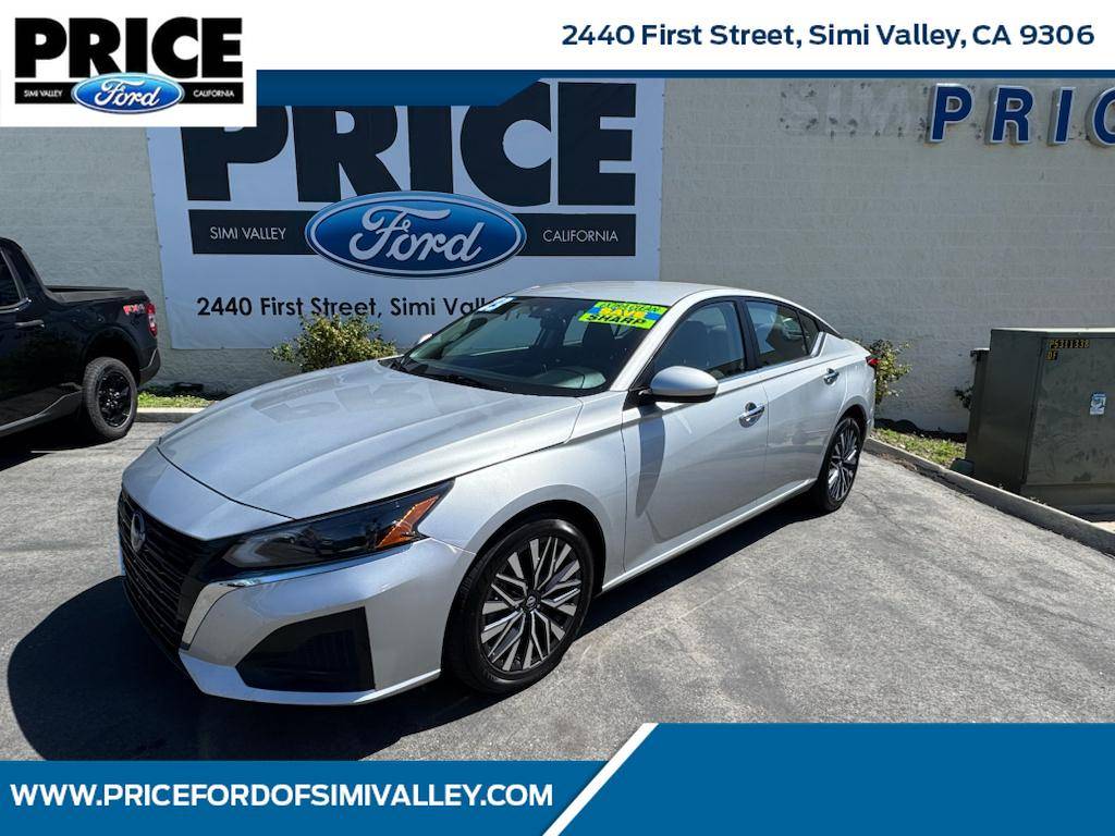 2023 Nissan Altima SV — Sedan — 60,754 mi — Simi Valley, CA