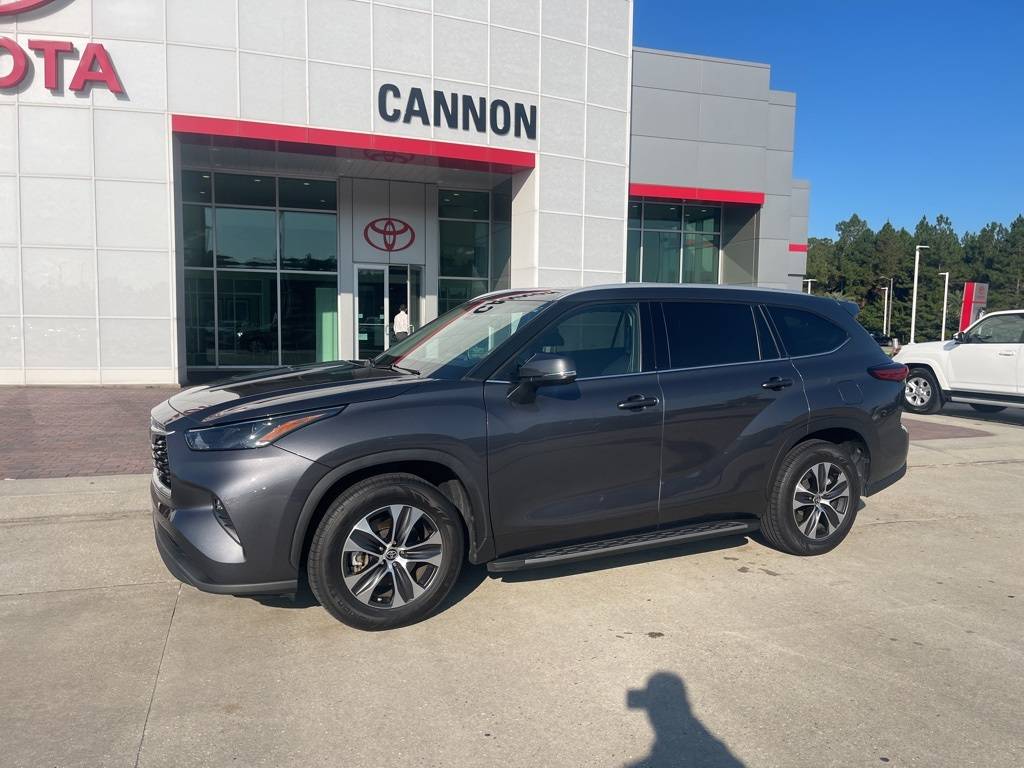2022 Toyota Highlander Hybrid XLE — SUV — 68,089 mi — Moss Point, MS
