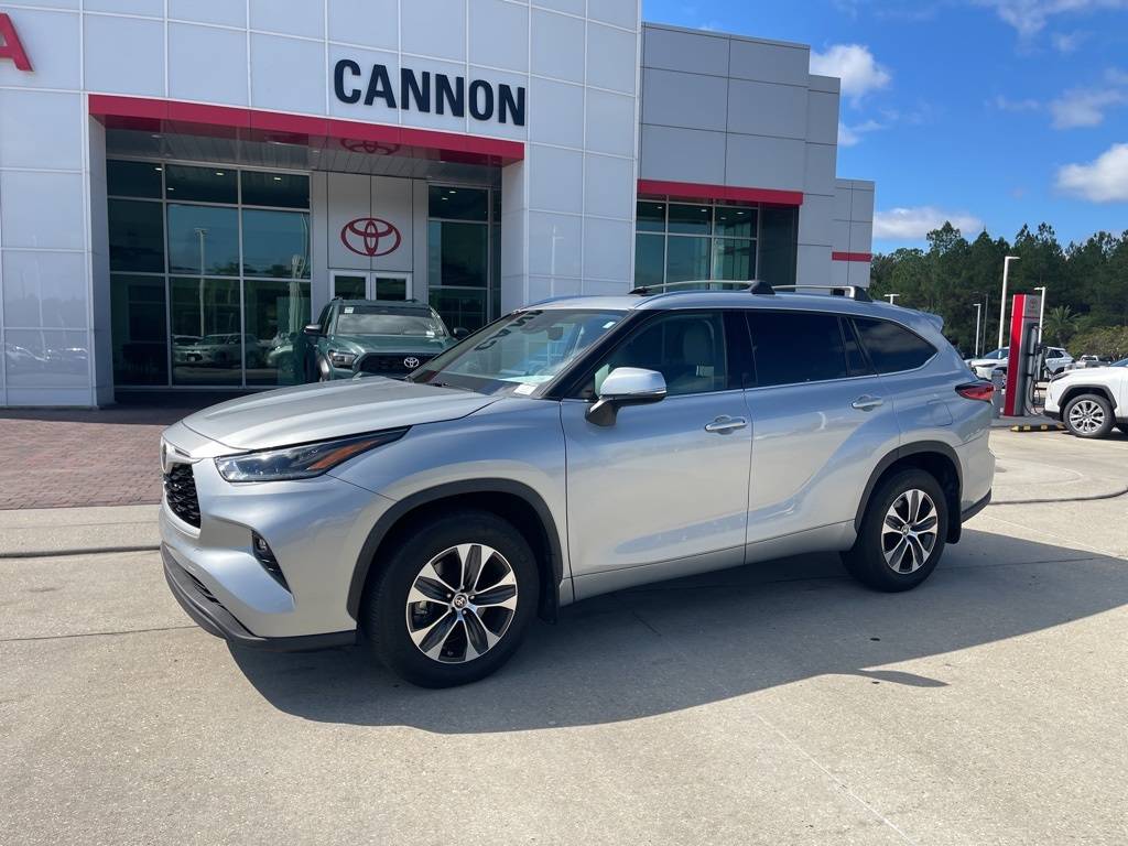 2021 Toyota Highlander XLE — SUV — 22,661 mi — Moss Point, MS