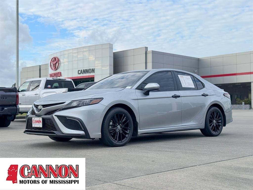 2024 Toyota Camry SE — Sedan — 34,690 mi — Moss Point, MS