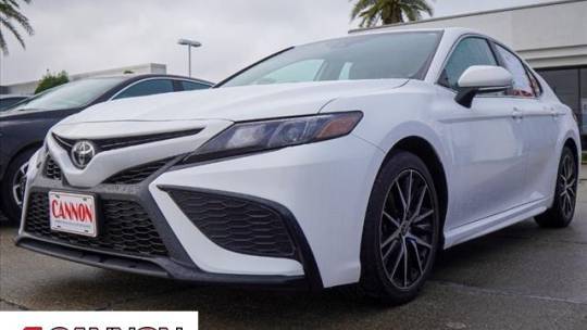 2022 Toyota Camry SE — Sedan — 62,652 mi — Pascagoula, MS