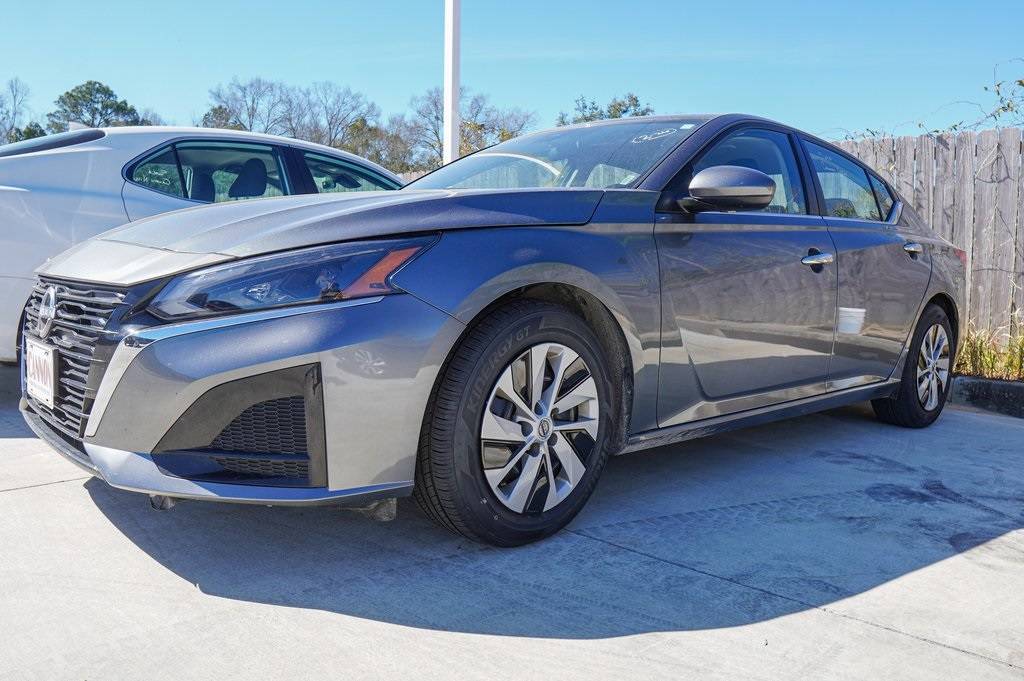 2023 Nissan Altima S — Sedan — 42,757 mi — Moss Point, MS