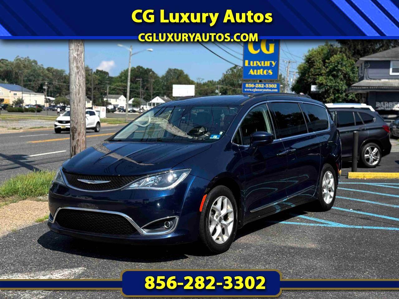 2017 Chrysler Pacifica Touring L — Minivan — 124,750 mi — Clementon, NJ