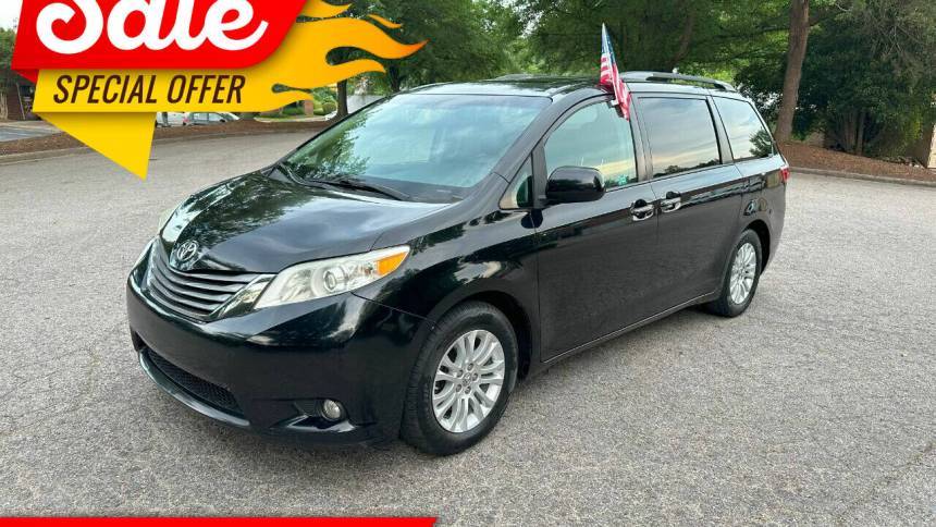 2017 Toyota Sienna XLE — Minivan — 141,779 mi — Raleigh, NC