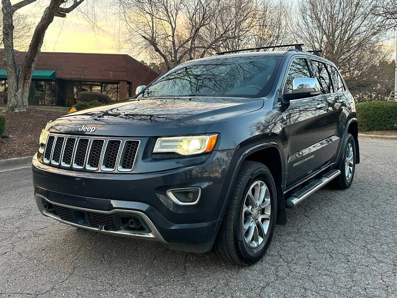 2016 Jeep Grand Cherokee Overland — SUV — 111,700 mi — Raleigh, NC
