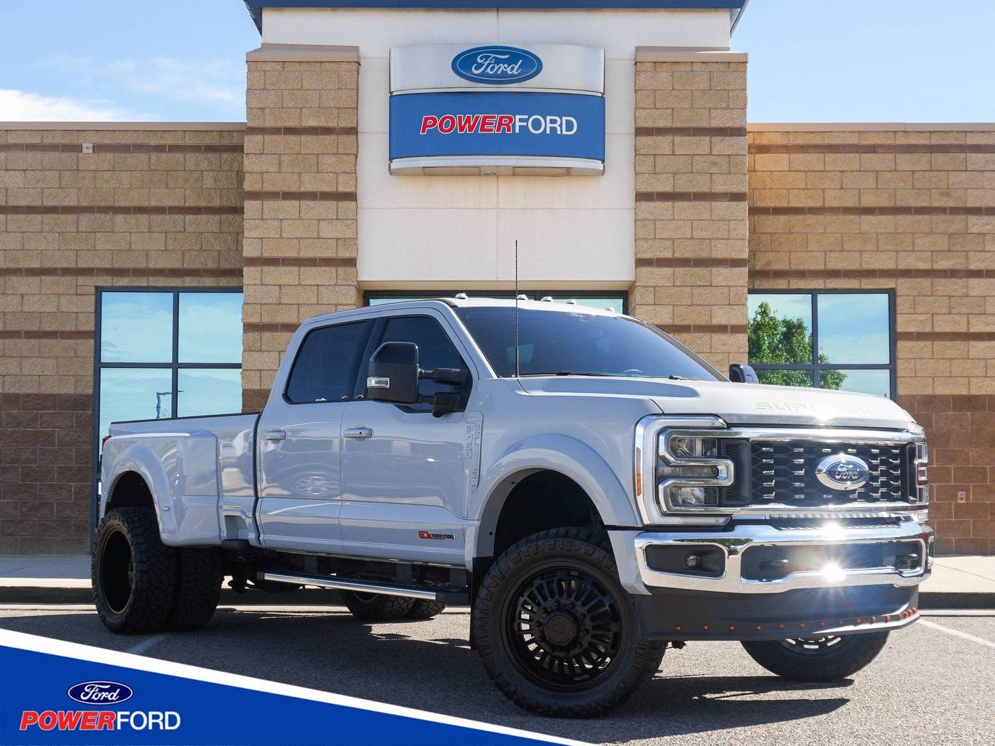 2025 Ford Super Duty F-450 LARIAT — Pickup Truck — 8,852 mi — Albuquerque, NM