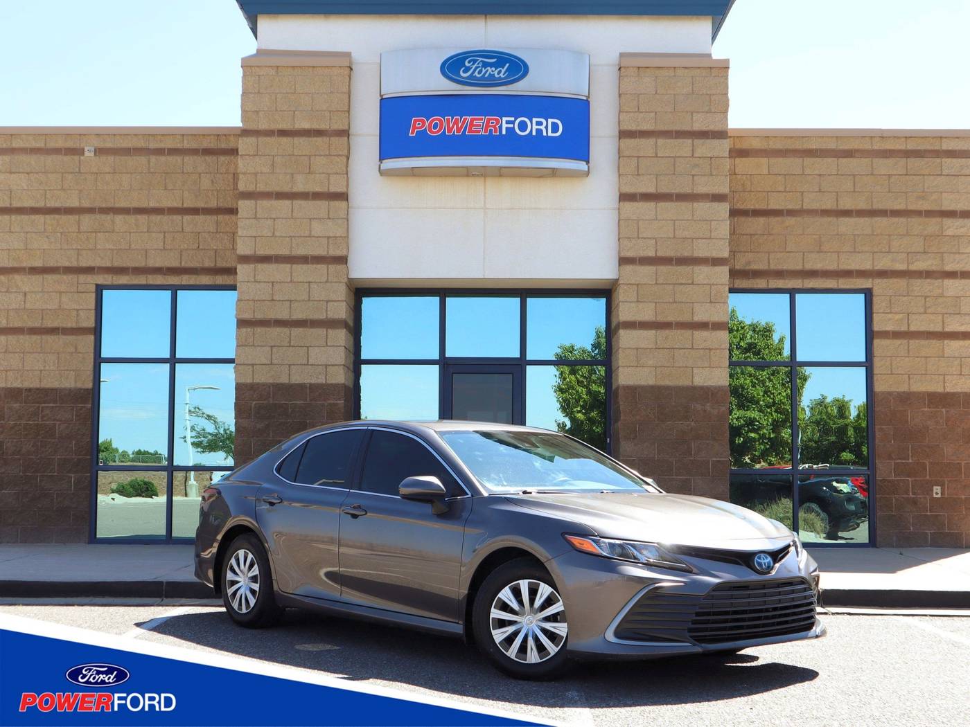2022 Toyota Camry Hybrid LE — Sedan — 57,180 mi — Albuquerque, NM