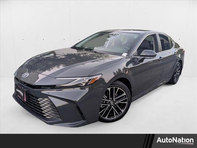 2025 Toyota Camry Hybrid XLE — Sedan — 19,855 mi — Roseville, CA