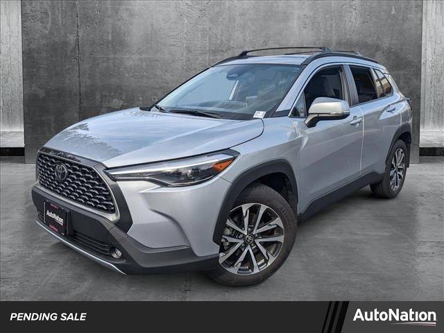 2024 Toyota Corolla Cross XLE — SUV — 5,838 mi — Roseville, CA