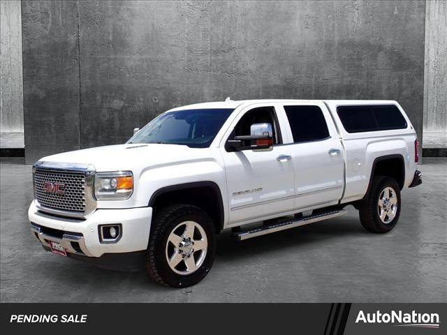 2015 GMC Sierra 2500HD Denali — Pickup Truck — 209,031 mi — Denver, CO