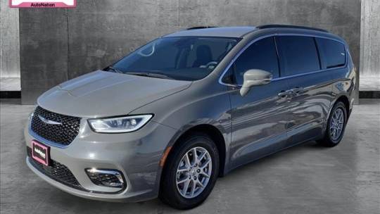 2022 Chrysler Pacifica Touring L — Minivan — 64,759 mi — Littleton, CO