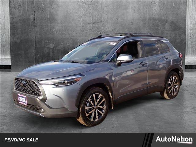 2022 Toyota Corolla Cross XLE — SUV — 30,748 mi — Centennial, CO