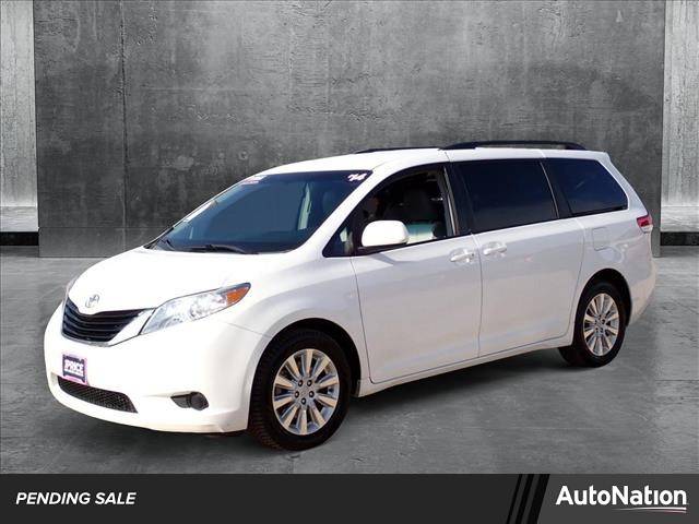 2014 Toyota Sienna LE — Minivan — 89,168 mi — Centennial, CO