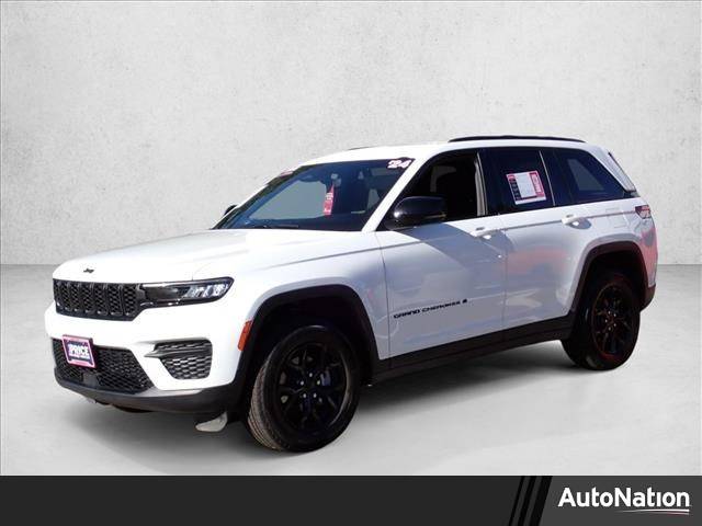 2024 Jeep Grand Cherokee Altitude — SUV — 5,800 mi — Centennial, CO