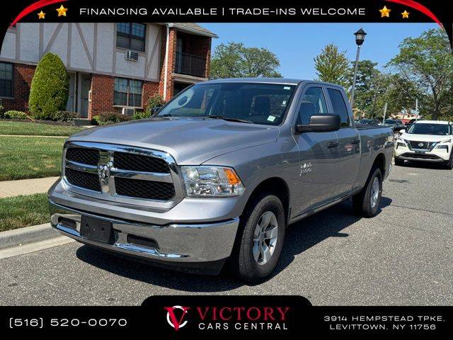 2024 Ram 1500 Classic SLT — Pickup Truck — 41,254 mi — Levittown, NY