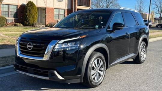 2023 Nissan Pathfinder SL — SUV — 44,917 mi — Levittown, NY