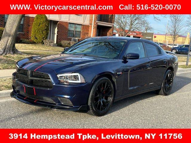 2014 Dodge Charger SXT — Sedan — 135,856 mi — Levittown, NY