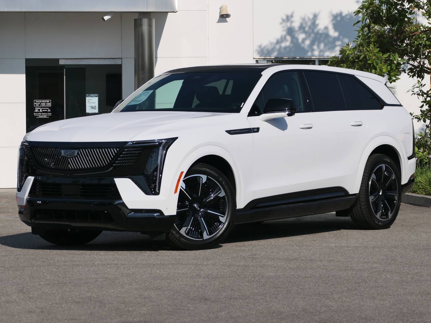 2025 Cadillac Escalade IQ Sport 2 — SUV — 2,042 mi — Sherman Oaks, CA