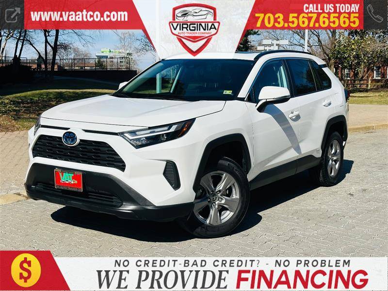 2024 Toyota RAV4 Hybrid XLE — SUV — 13,637 mi — Arlington, VA
