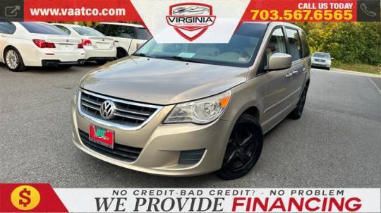 2009 Volkswagen Routan SEL — Minivan — 100,555 mi — Arlington, VA