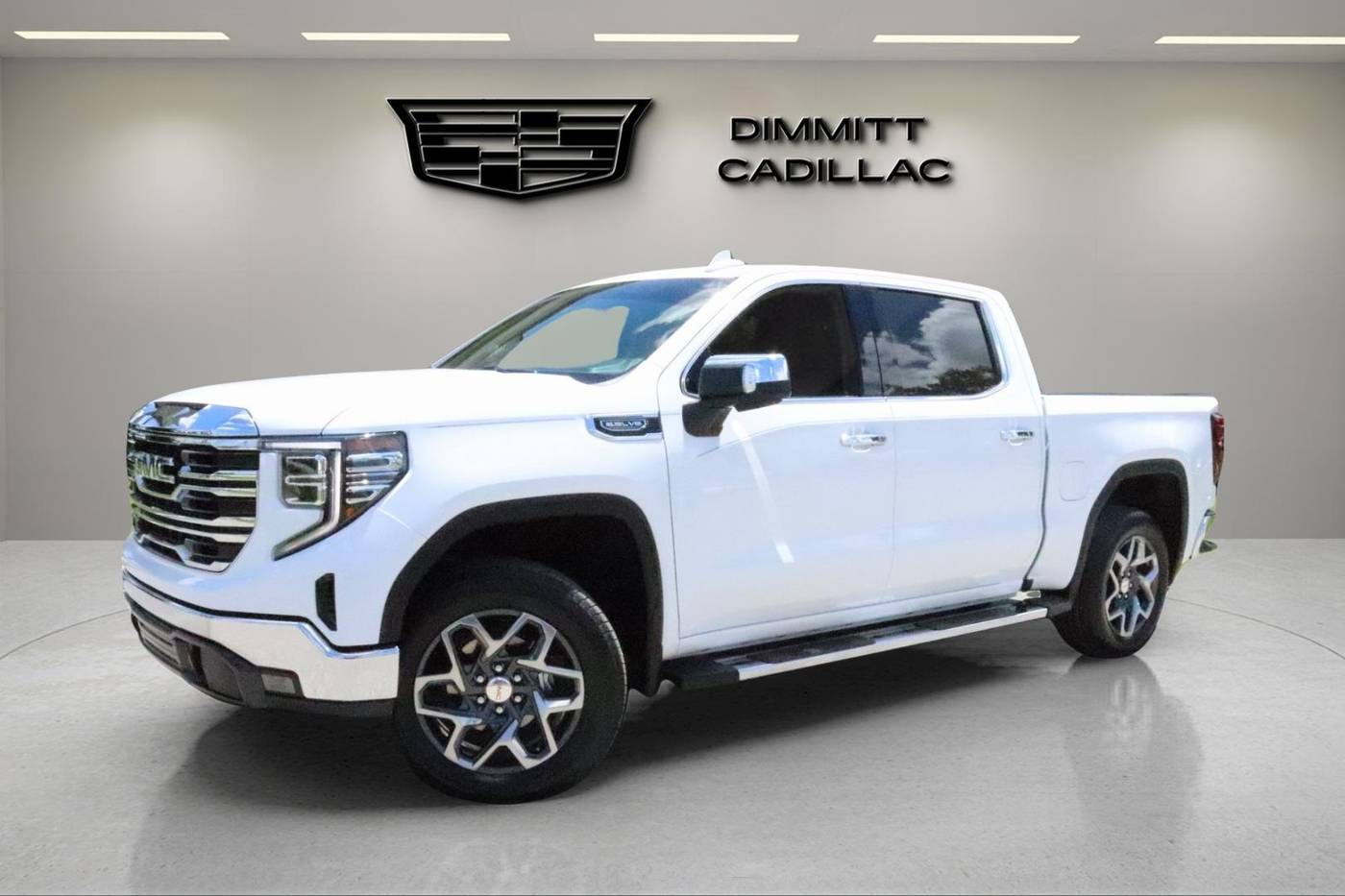 2023 GMC Sierra 1500 SLT — Pickup Truck — 19,990 mi — Clearwater, FL