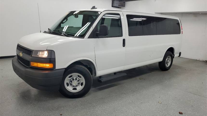 2021 Chevrolet Express Passenger LS — Passenger Van — 76,065 mi — Saginaw, MI