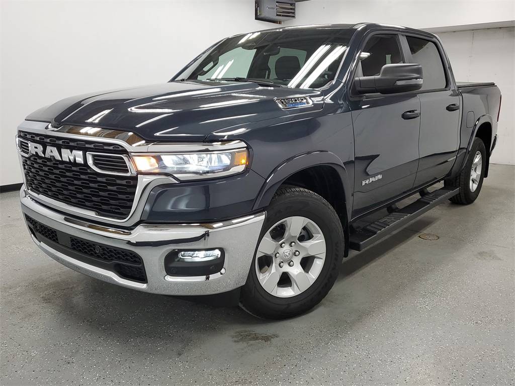 2025 Ram 1500 Big Horn — Pickup Truck — 1,039 mi — Saginaw, MI
