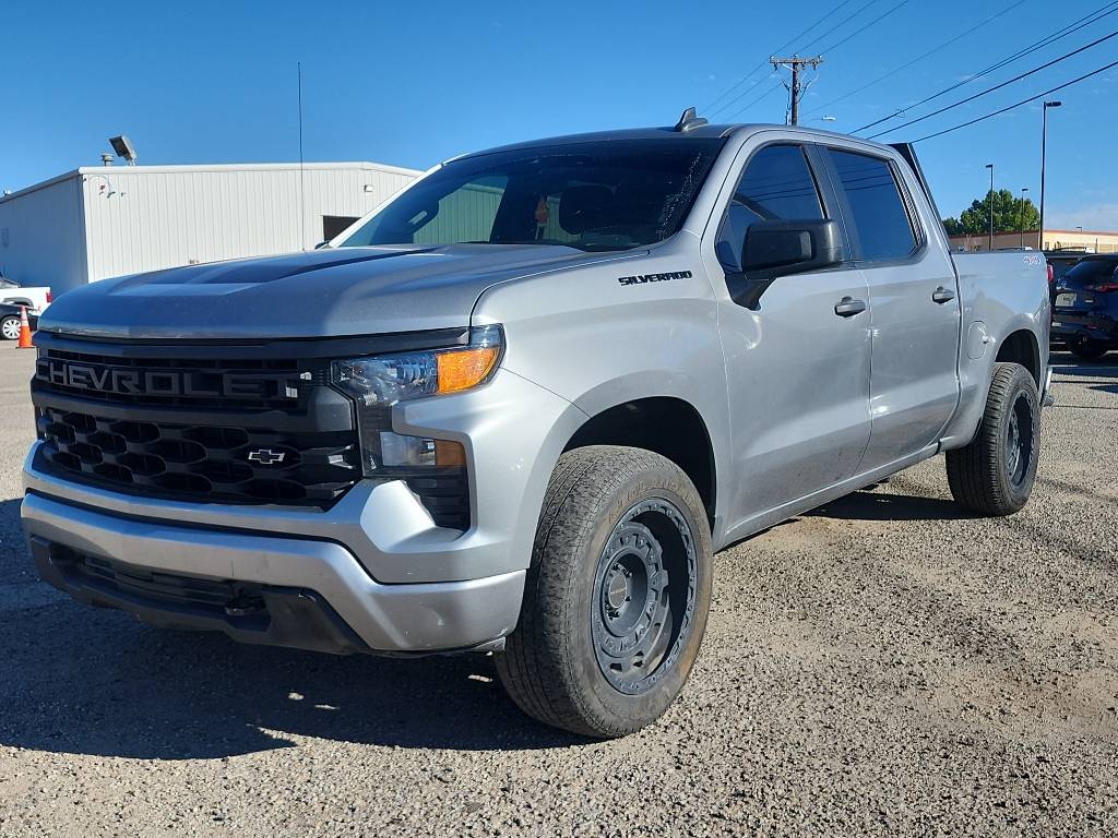 2023 Chevrolet Silverado 1500 Custom — Pickup Truck — 59,500 mi — Santa Fe, NM