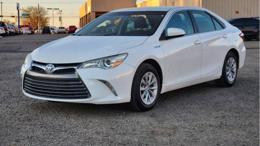 2017 Toyota Camry Hybrid LE — Sedan — 89,295 mi — Santa Fe, NM
