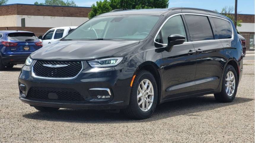 2022 Chrysler Pacifica Touring L — Minivan — 61,605 mi — Santa Fe, NM