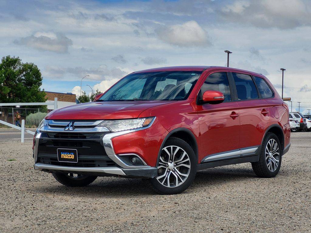 2018 Mitsubishi Outlander SE — SUV — 153,694 mi — Santa Fe, NM