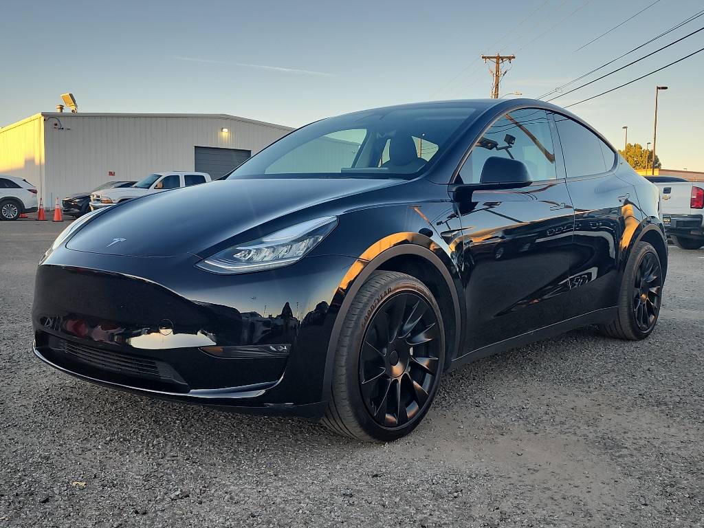 2023 Tesla Model Y Long Range — SUV — 17,092 mi — Santa Fe, NM