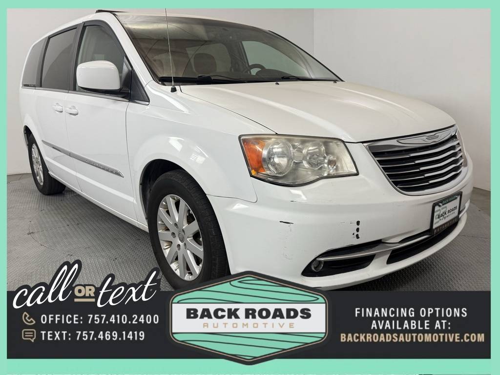 2013 Chrysler Town & Country Touring — Minivan — 110,580 mi — Chesapeake, VA
