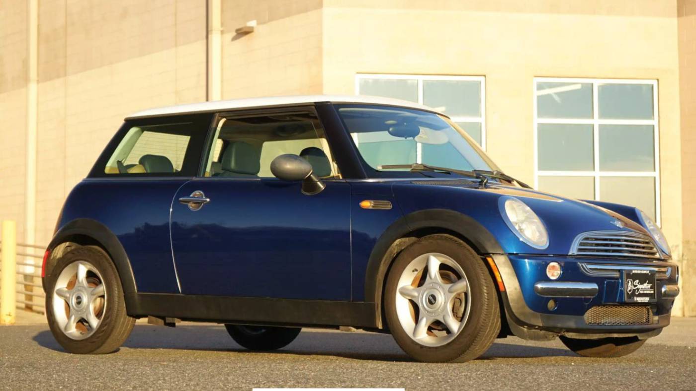2004 MINI Cooper Cooper — Hatchback — 39,917 mi — Kearny, NJ