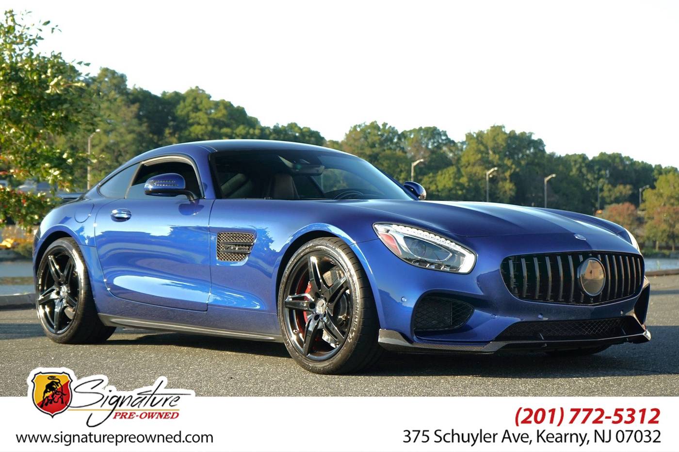 2017 Mercedes-Benz AMG GT Standard