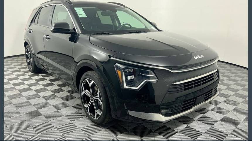 2024 Kia Niro Plug-In Hybrid SX Touring — SUV — 8,500 mi — Clermont, FL
