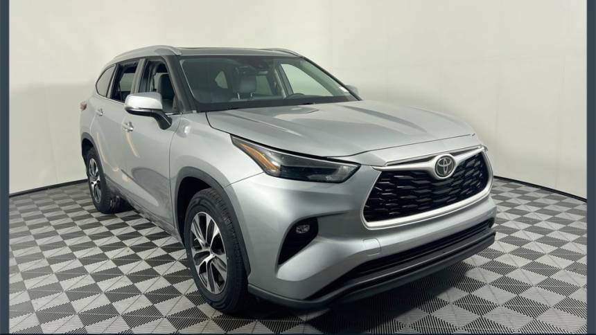 2022 Toyota Highlander XLE — SUV — 34,001 mi — Clermont, FL