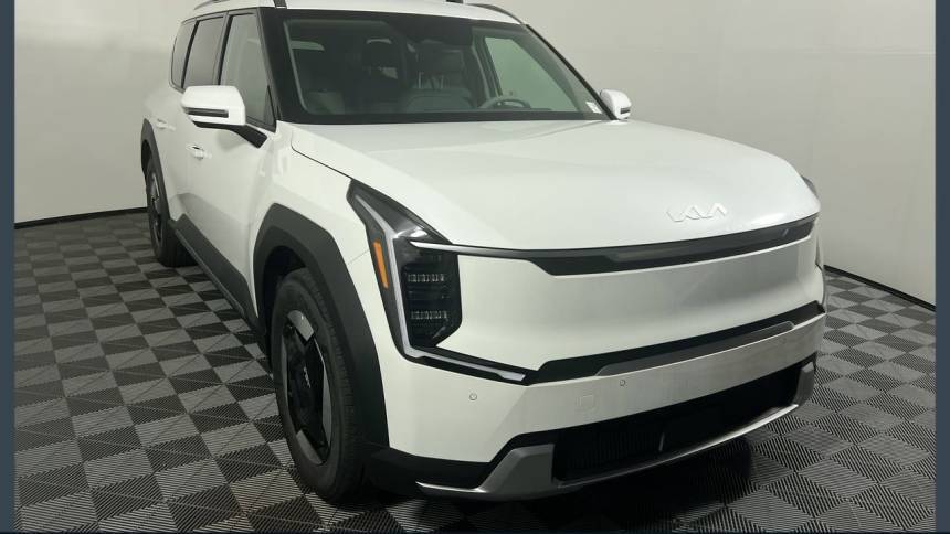 2024 Kia EV9 Wind — SUV — 21,455 mi — Clermont, FL