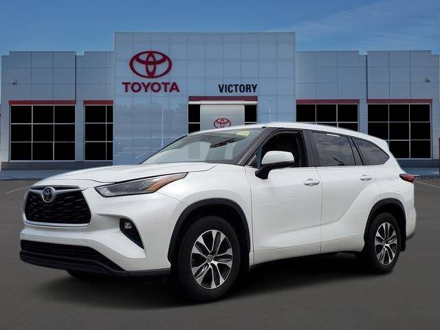 2023 Toyota Highlander XLE — SUV — 41,881 mi — Austinburg, OH