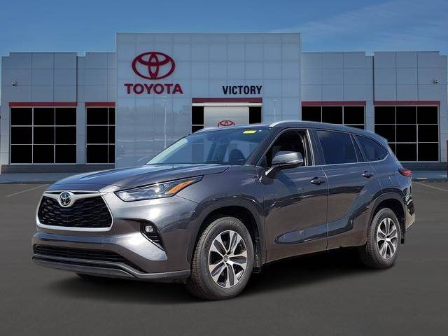2023 Toyota Highlander XLE — SUV — 39,391 mi — Austinburg, OH