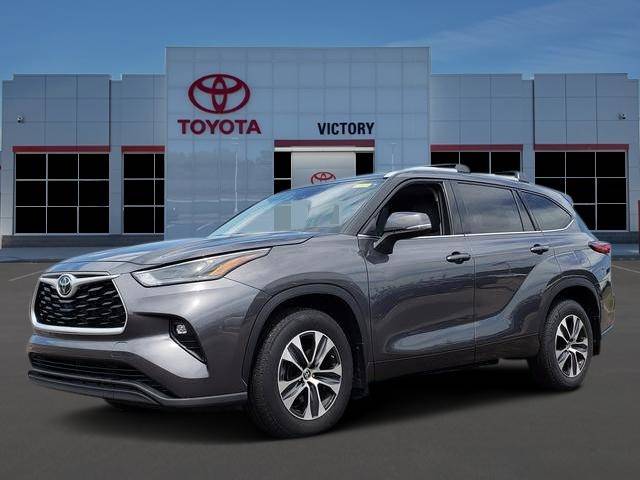 2022 Toyota Highlander XLE — SUV — 65,551 mi — Austinburg, OH