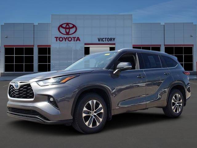2022 Toyota Highlander Hybrid XLE — SUV — 67,979 mi — Austinburg, OH