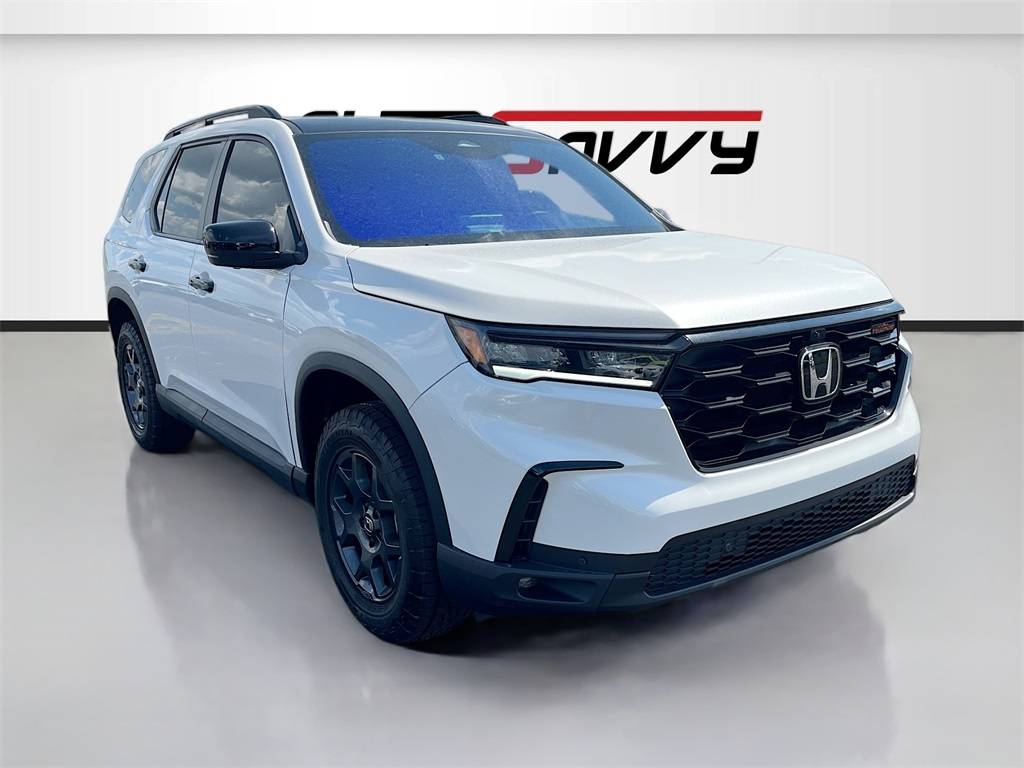 2025 Honda Pilot TrailSport — SUV — 5,710 mi — Fishers, IN