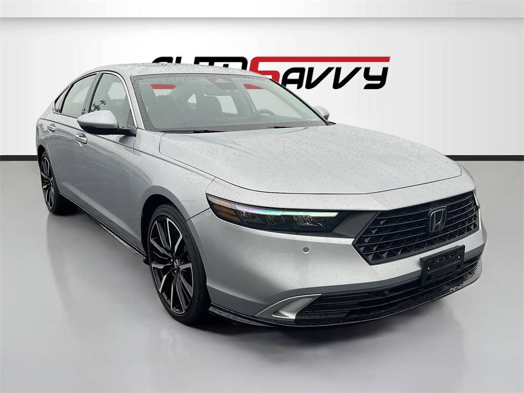 2025 Honda Accord Hybrid Touring — Sedan — 1,651 mi — Fishers, IN