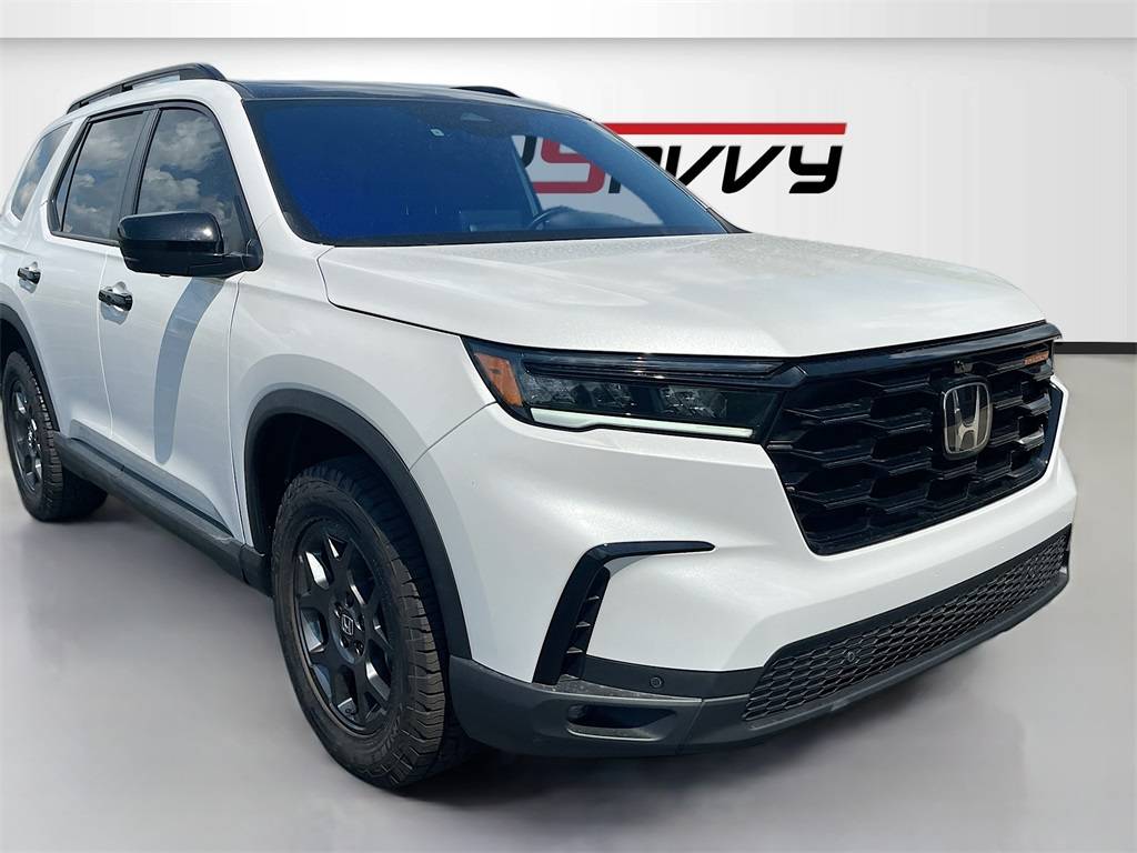 2025 Honda Pilot TrailSport — SUV — 6,012 mi — Fishers, IN