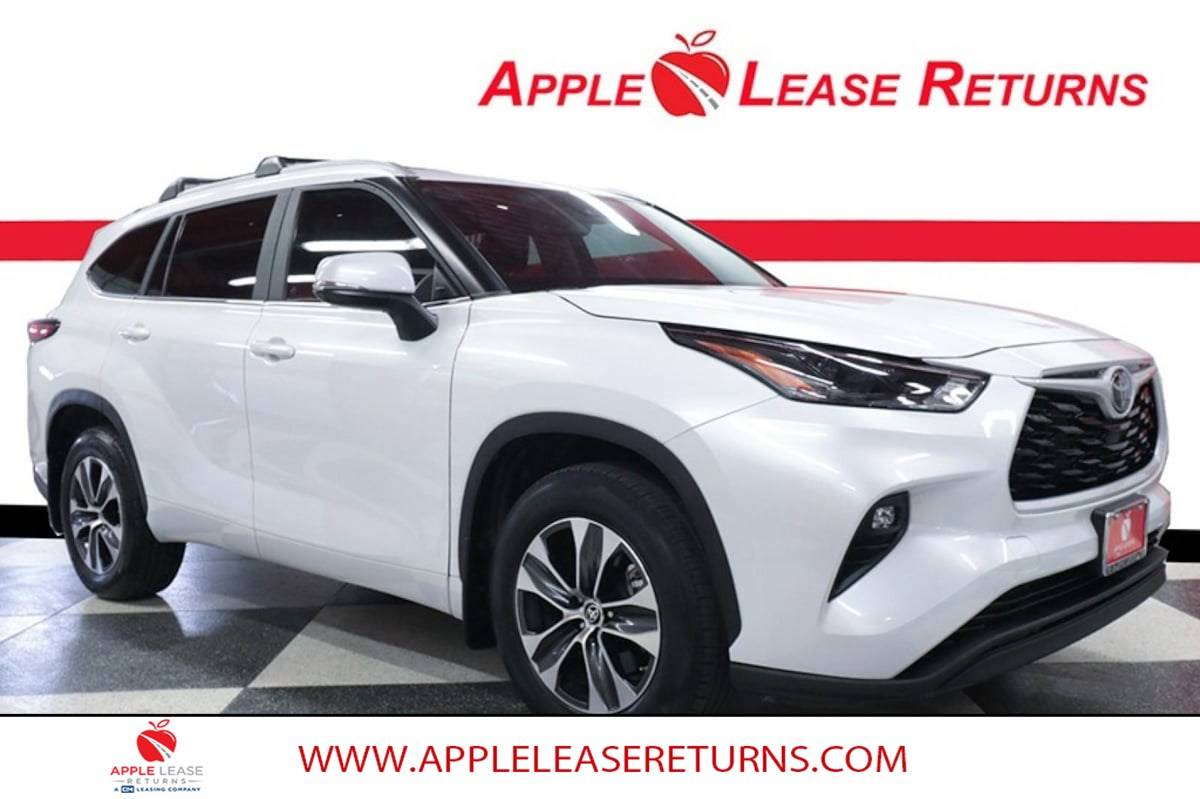 2023 Toyota Highlander XLE — SUV — 17,594 mi — Austin, TX